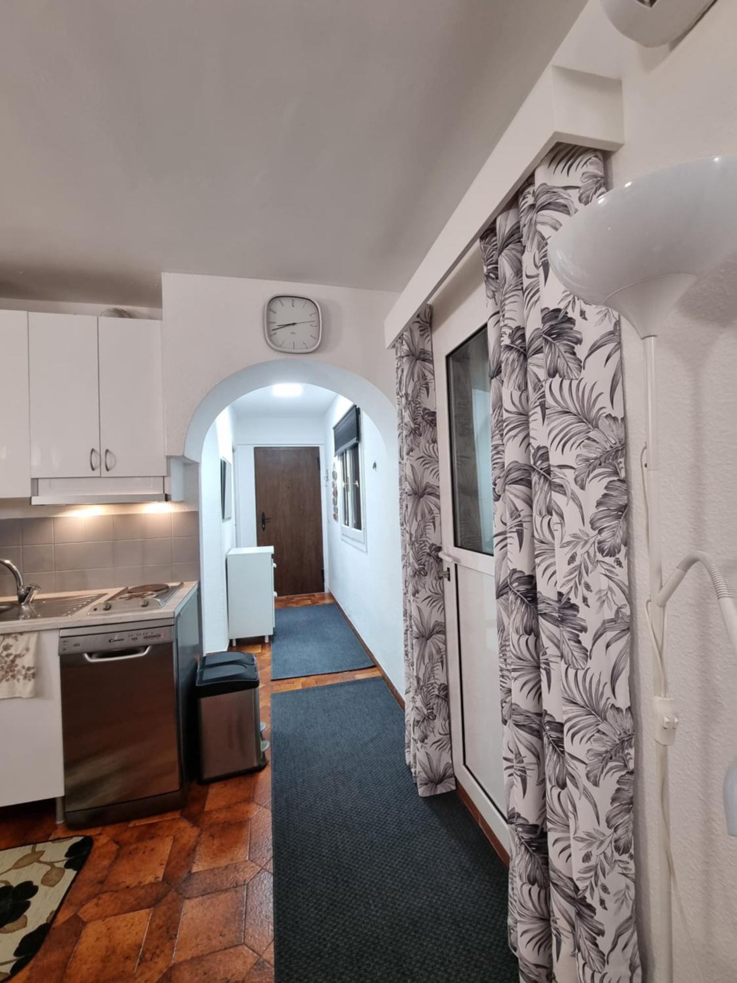 Comfortable One Bedroom Apartment ฟูเอนฮิโรลา ภายนอก รูปภาพ